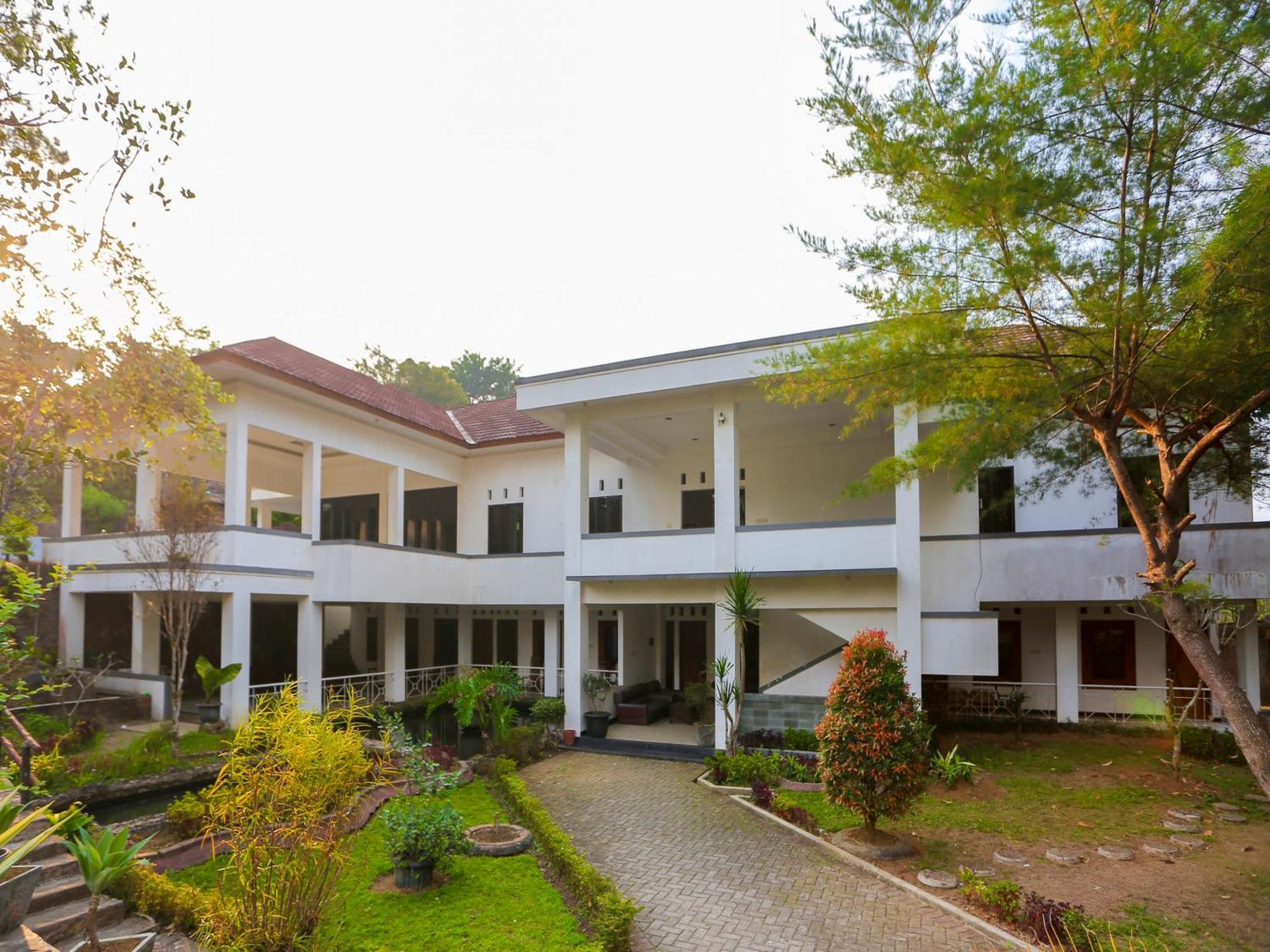 Hotel O Puncak Bogor Near Taman Safari ภายนอก รูปภาพ