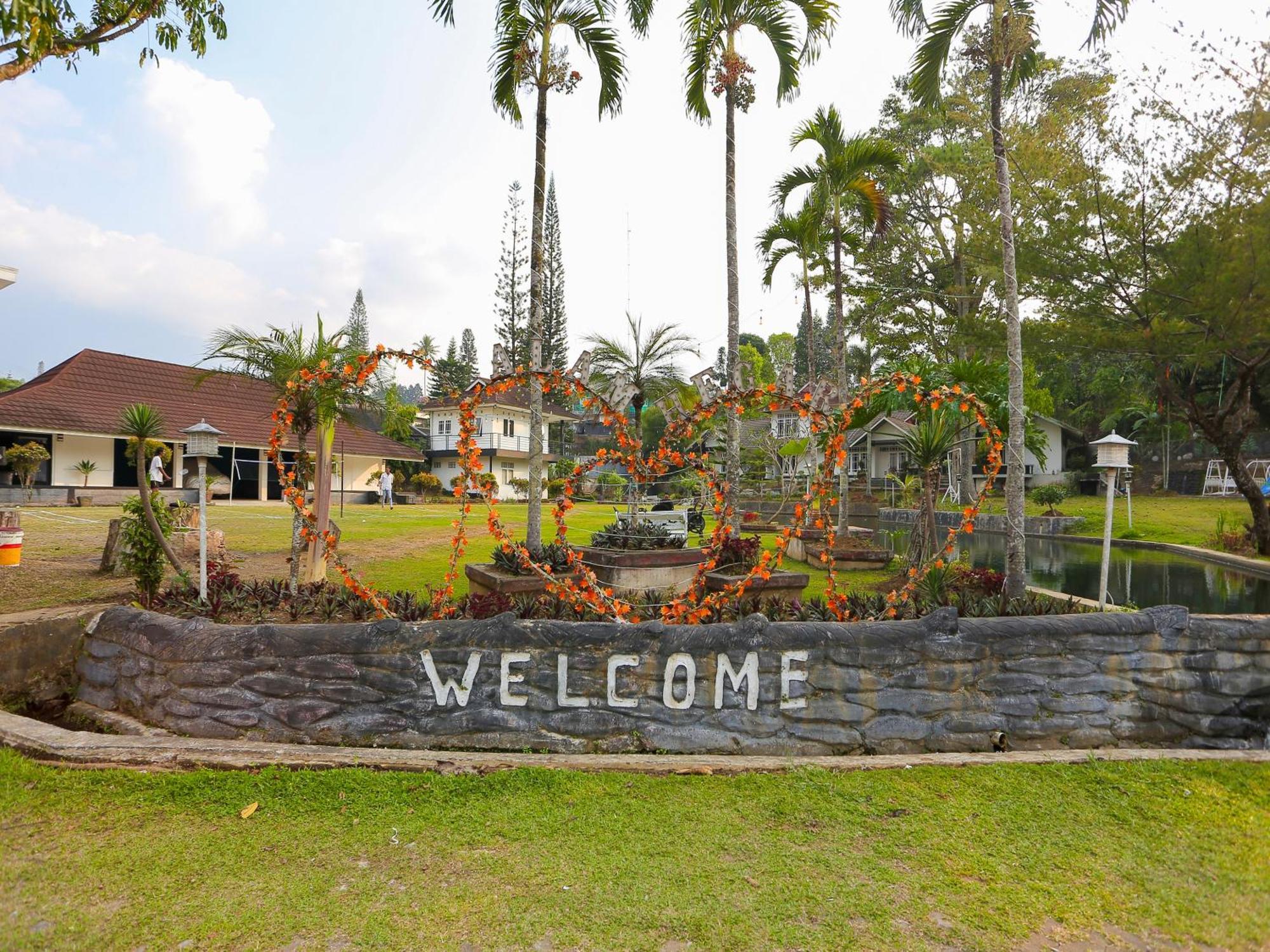 Hotel O Puncak Bogor Near Taman Safari ภายนอก รูปภาพ